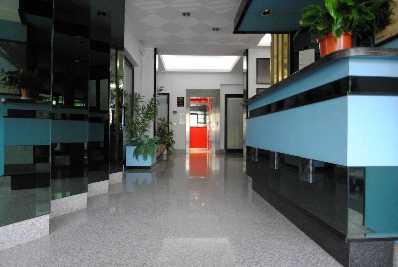 Residence 7 Bello San Benedetto del Tronto Buitenkant foto