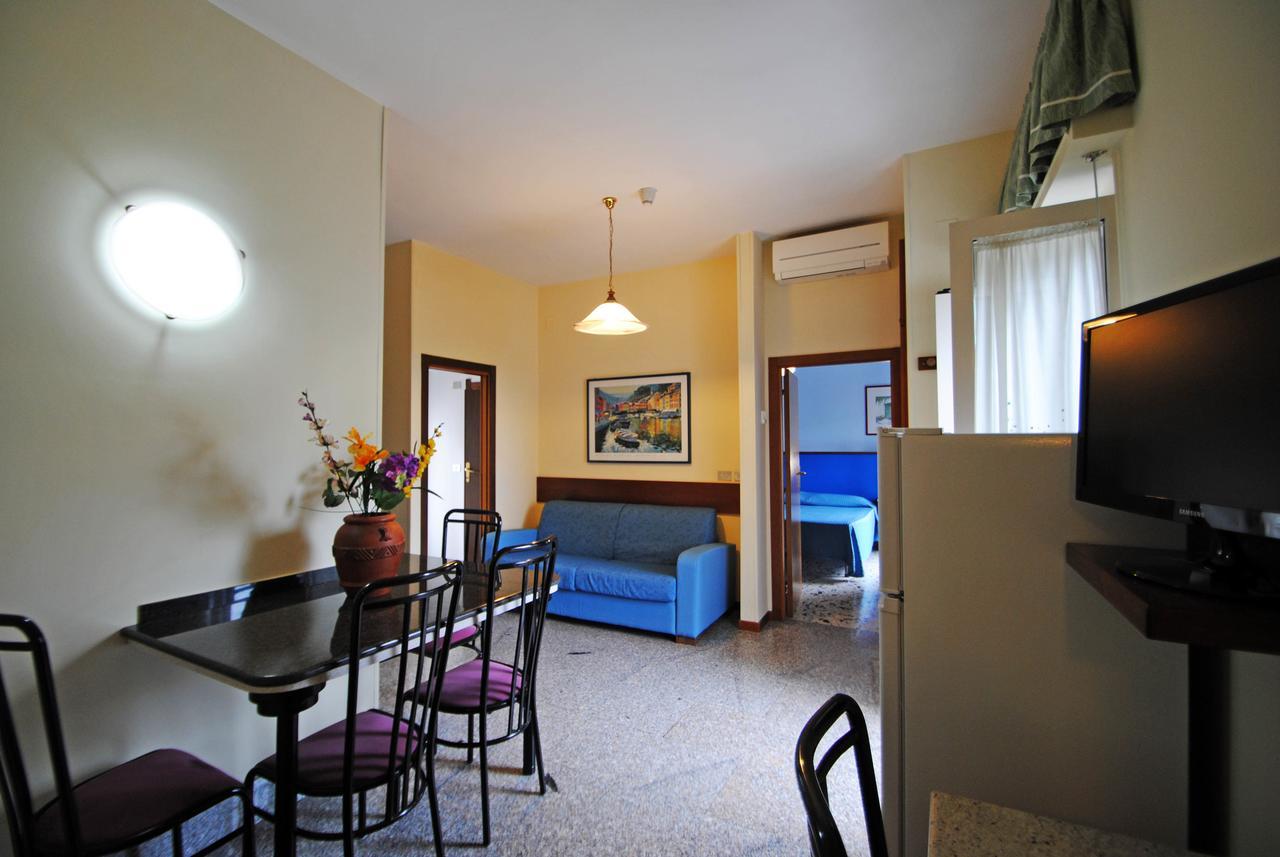 Residence 7 Bello San Benedetto del Tronto Buitenkant foto